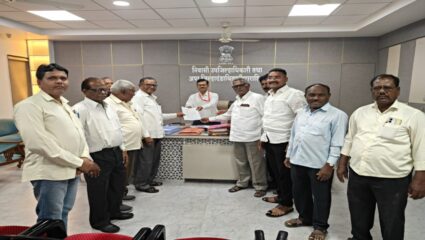 घटनाकार डॉ. बाबासाहेब आंबेडकर यांच्या नावाचा उल्लेख टाळल्याचा आरोप, भीमसैनिकांचा तीव्र निषेध