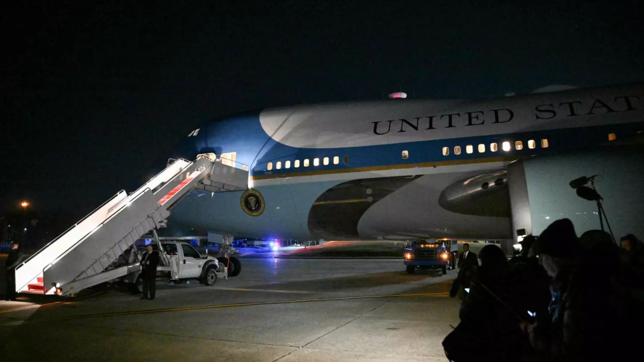 स्वित्झर्लंड दौऱ्यादरम्यान ट्रम्प यांच्या Air Force One विमानात तांत्रिक बिघाड; अमेरिकेत खळबळ
