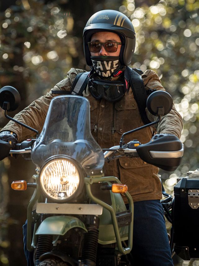 बुलेटची टाकी फुल करण्यासाठी किती लीटर पेट्रोल लागेल?