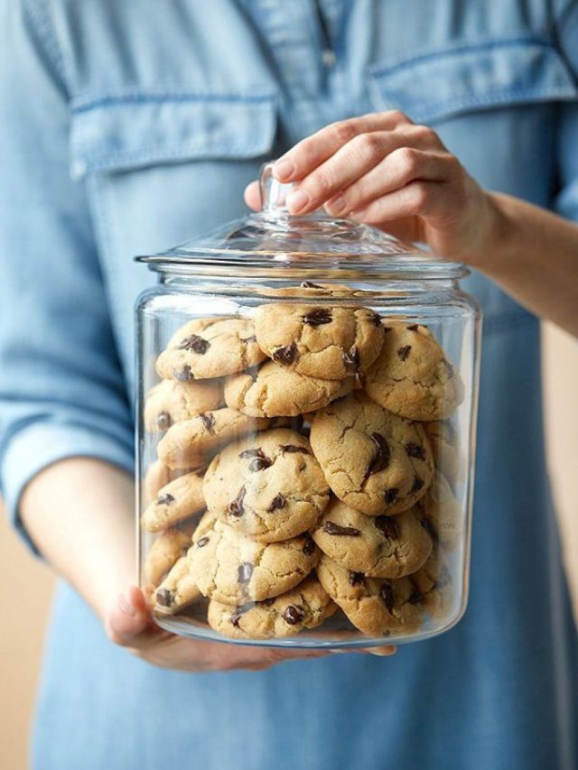 बिस्कीट खाल्ल्याने काय नुकसान होईल माहितेय?