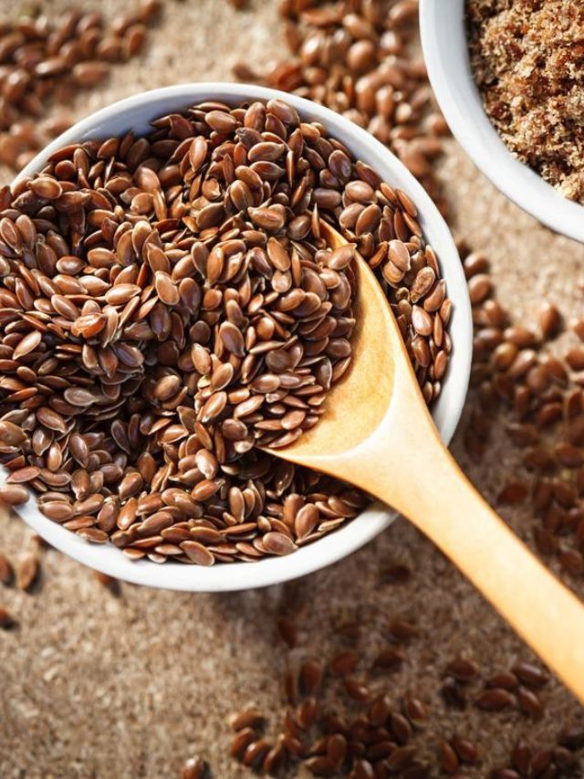 हिवाळ्यात अळशीच्या बिया खाण्याचे आहेत हे फायदे