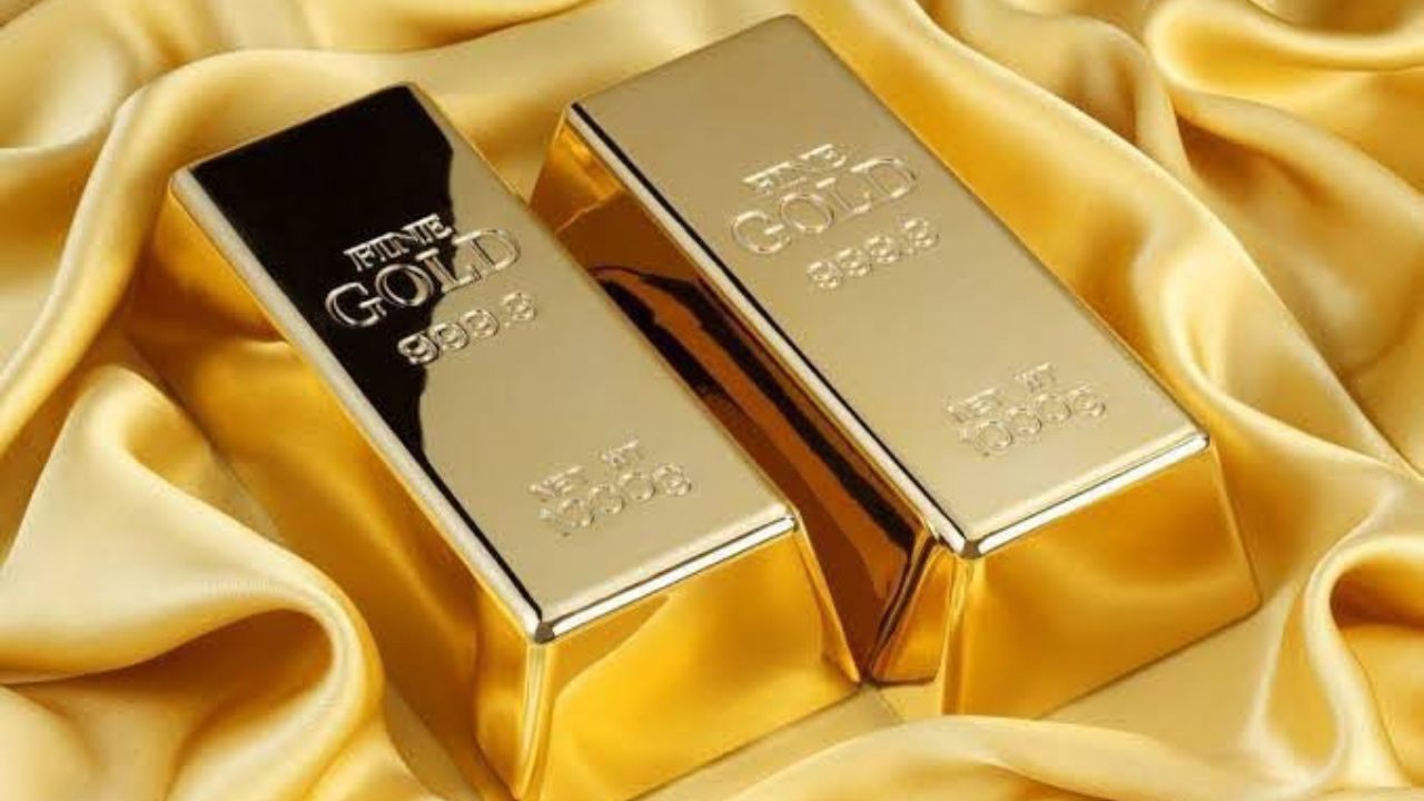 Todays Gold-Silver Price: तुमच्या शहरात सोन्याच्या किंमती वाढल्या की घसरल्या? खरेदीपूर्वी नक्की वाचा आजचे दर