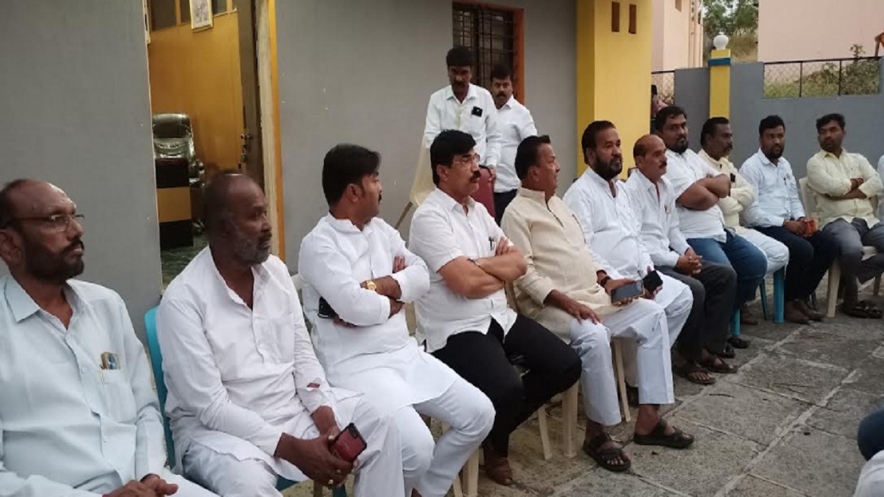 जतमध्ये राजकीय घडामोडींना वेग; भाजपला रोखण्यासाठी ‘हे’ पक्ष एकत्र