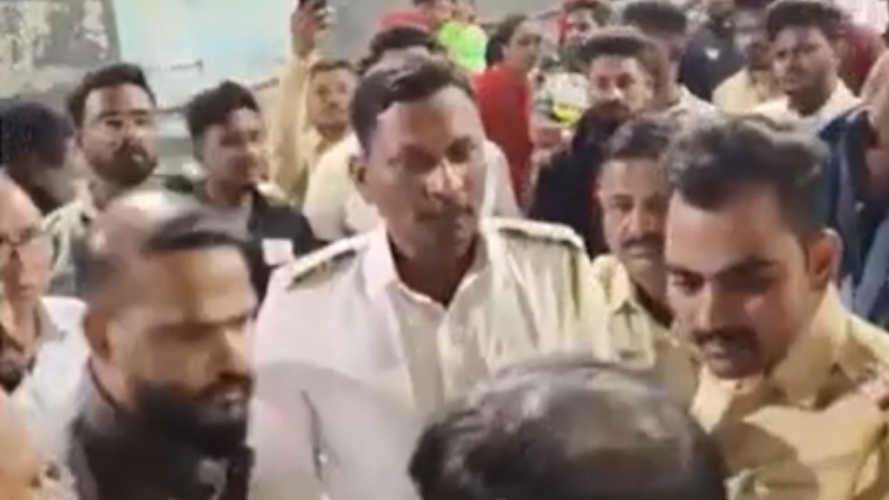 Kalyan : “पोलीसांनी जगायचं कसं?” कल्याण मारहाण प्रकरणावर पोलीस बॉईज संघटनेचा सवाल