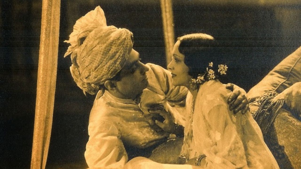 चित्रपटात पहिल्यांदाच Kissing Scene करणार अभिनेत्री, कोण आहे ‘ही’ सुंदरी माहित आहे का?