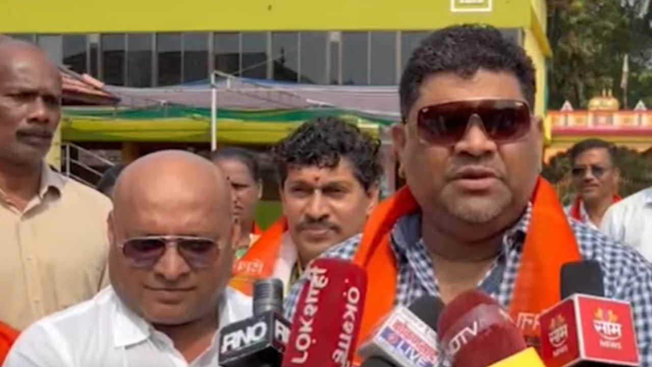 नेरूरमध्ये महायुतीला ग्रामविकास आघाडीचे आव्हान, शिवसेनेचा नेरुर पंचक्रोशी ग्रामविकास आघाडीला पाठिंबा