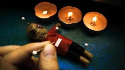 Sangali News: निवडणुकीपूर्वी  बड्या नेत्याच्या घरासमोर करणी- जादुटोण्याचा प्रकार;  पुरोगामी महाराष्ट्राला गालबोट 