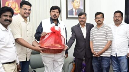 Pune Mayoral Election 2026: रिपब्लिकन पक्षाला उपमहापौर पद मिळावे; रामदास आठवलेंची मागणी