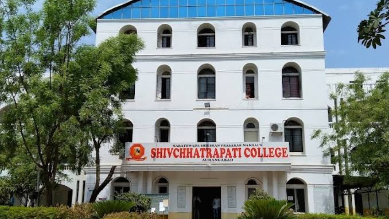 Pachod News: शिवछत्रपती महाविद्यालयात ‘राजश्री शाहू महाराज’ व्याख्यानमालेचे आयोजन!