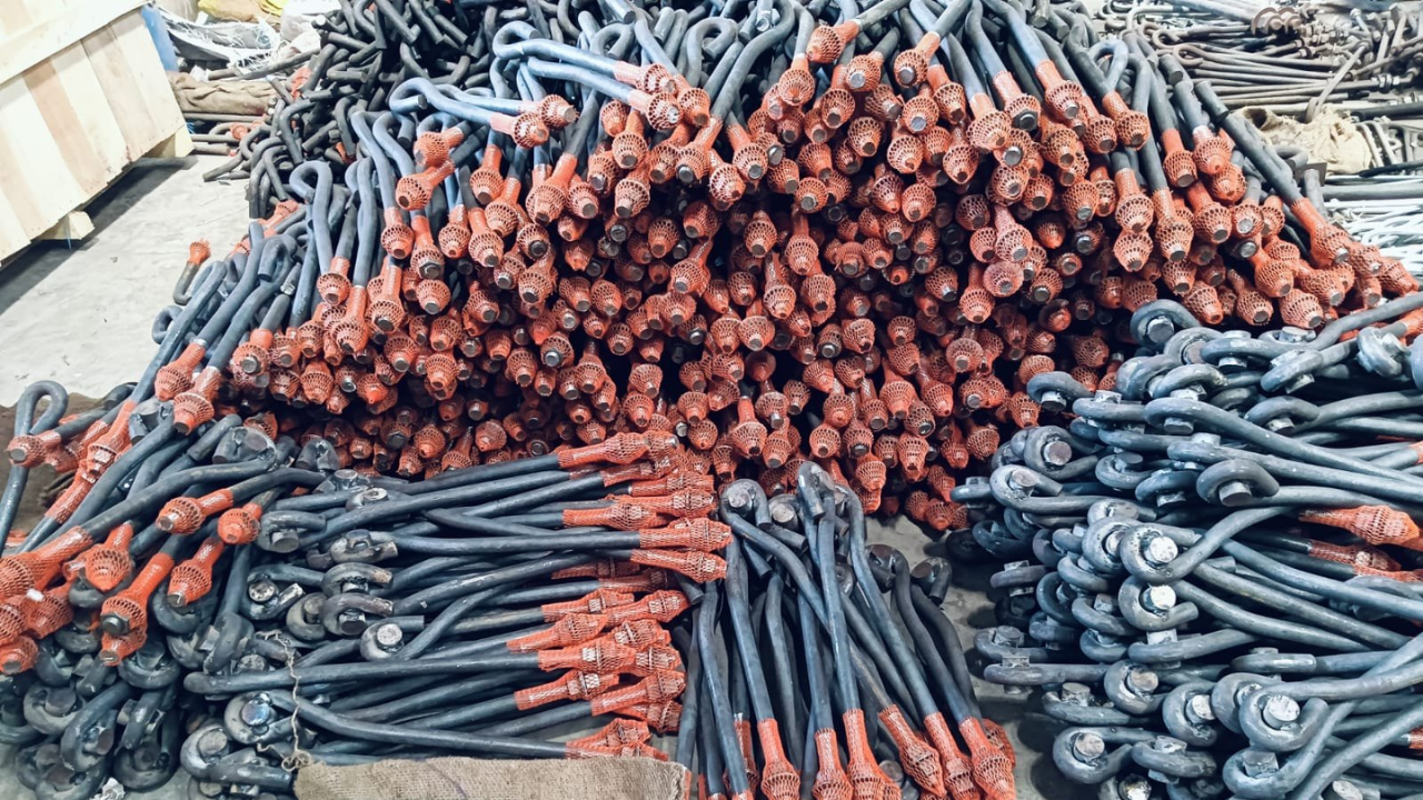 Buldhana News : इसोलीच्या विळ्यांची महती राज्यभर; परंपरेतून ‘इसोली ब्रँड’ची ओळख