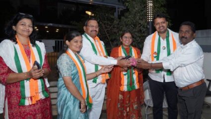 Pune Election : प्रभाग क्रमांक 9 मध्ये राष्ट्रवादीचा जोरदार प्रचार; उमेदवारांनी नागरिकांशी साधला संवाद