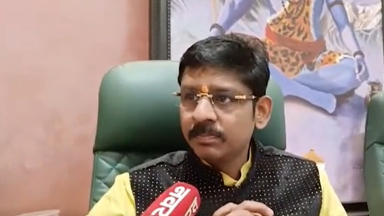 Pune Election : प्रभाग 25 मधील प्रश्न का सुटले नाही? काँग्रेसचे उमेदवार निरंजन दाभेकर यांचा सवाल