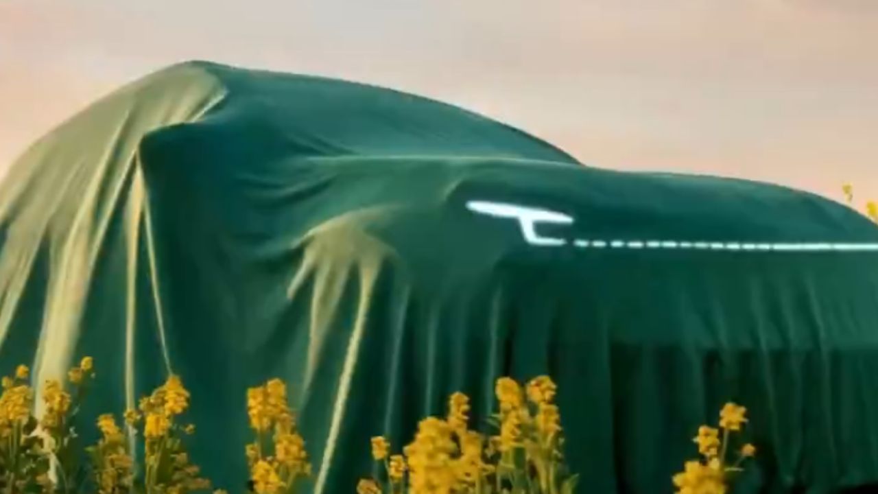 Skoda Kushaq Facelift च्या टिझरने रान पेटवलं! दिसला फ्यूचरिस्टिक अवतार, लवकरच होणार लाँच