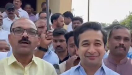 Sindhudurg : “ठाकरे बंधूंनी फ्लाईट पकडून पाकिस्तानला जावे” -नितेश राणे