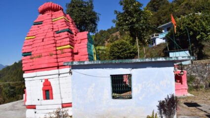 भारतातील एक असे मंदिर जे सूर्यदेवताला करते नमस्कार, वैज्ञानिकांनाही सुटल नाही हे कोड