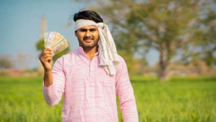 PM Kisan Yojana: नव्या वर्षात ‘या’ दिवशी मिळणार शेतकऱ्यांना गिफ्ट, खात्यात जमा होणार पूर्ण 2000 रूपये