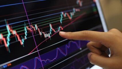 Share Market Update: पुढील आठवडा असेल बाजारासाठी कसोटीचा; अमेरिकन कोर्टाचा निर्णय परिणाम करणार?