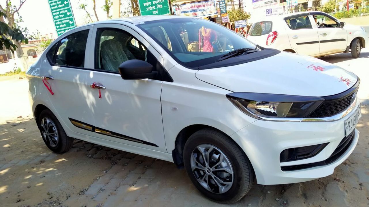 Tata Motors ची सर्वात किफायतशीर कार! फक्त 1 लाखाचे डाउन पेमेंट आणि EMI दहा हजारांपेक्षा कमी
