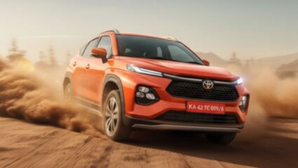 ‘हा’ हिशोब लक्षात ठेवा! थेट दारात उभी राहील Toyota Hyryder CNG, फक्त ‘इतकाच’ असेल EMI