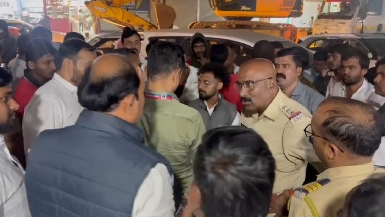 राष्ट्रवादीच्या उमेदवाराच्या पतीवर जीवघेणा हल्ला; आंबेठाण पाईट जिल्हा परिषद गटात तणावाचे वातावरण