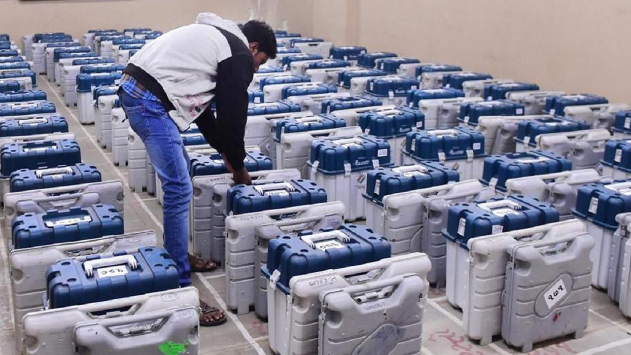 मतदान झाले, धाकधूक सुरू! पुणे जिल्ह्यातील 827 उमेदवारांचे भवितव्य यंत्रात बंद