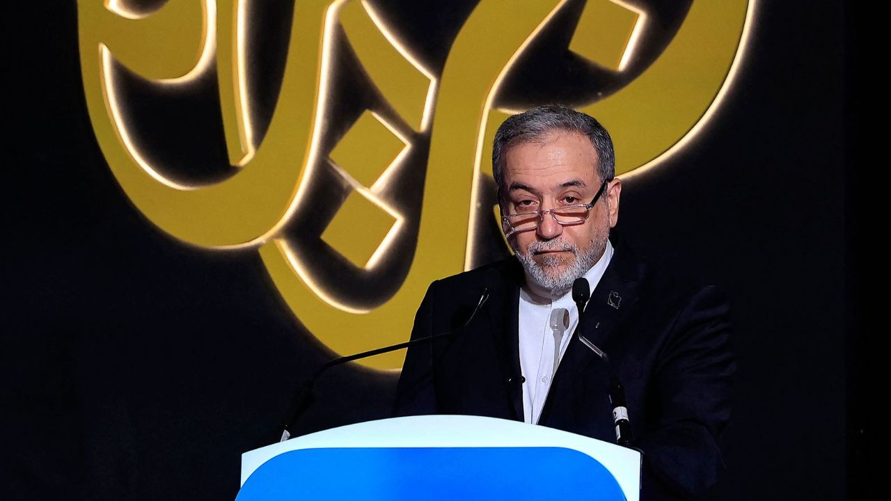 Iran-US Tension: ‘आम्ही अमेरिकेसोबत चर्चेला तयार, पण…!’ इराणच्या परराष्ट्रमंत्र्यांनी अणुकार्यक्रमाबद्दल स्पष्ट केली भूमिका