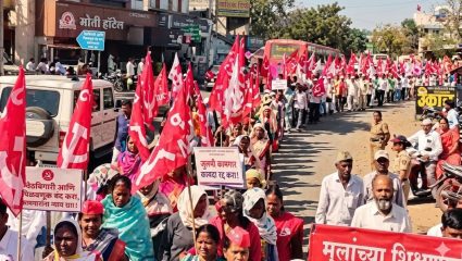 Ahilyanagar News: जोपर्यंत लेखी आश्वासन मिळत नाही तोपर्यंत लॉंग मार्च सुरूच, डॉ. नवले यांचा सरकारला इशारा