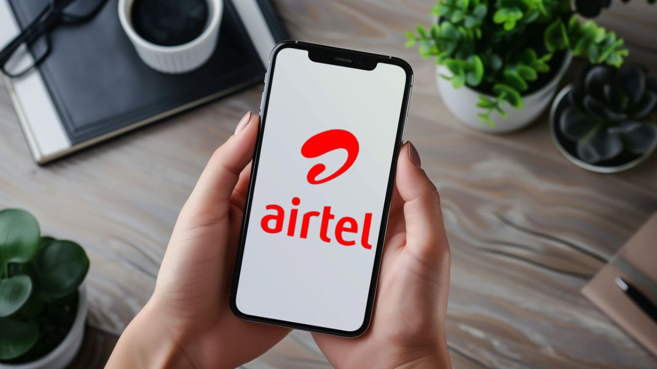 Airtel Postpaid Family Plans: रिचार्ज 1 आणि यूजर्स 4… फॅमिली प्लॅन्समध्ये डेटासह मिळणार एंटरटेनमेंटची मेजवानी! वाचा सविस्तर