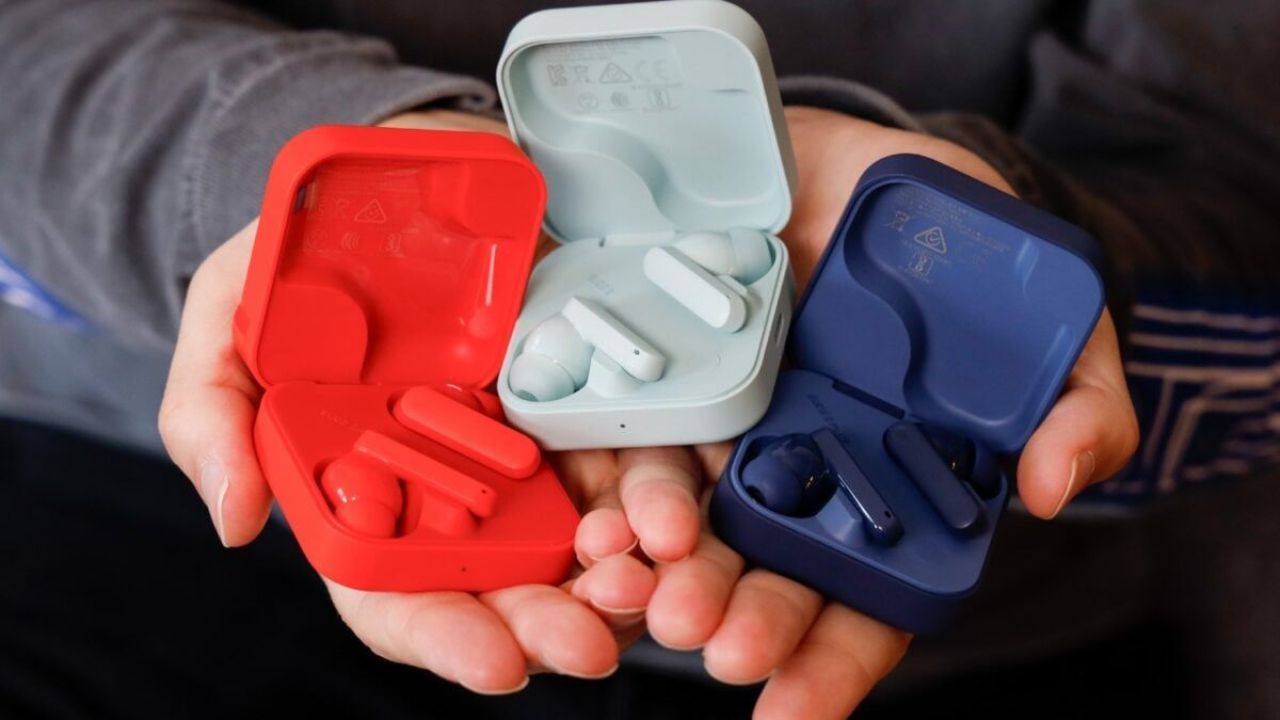 Nothing घेऊन आला सर्वात भारी ऑफर! केवळ 99 रुपयांत मिळणार CMF Buds 2, अशी डील पुन्हा मिळणार नाही…