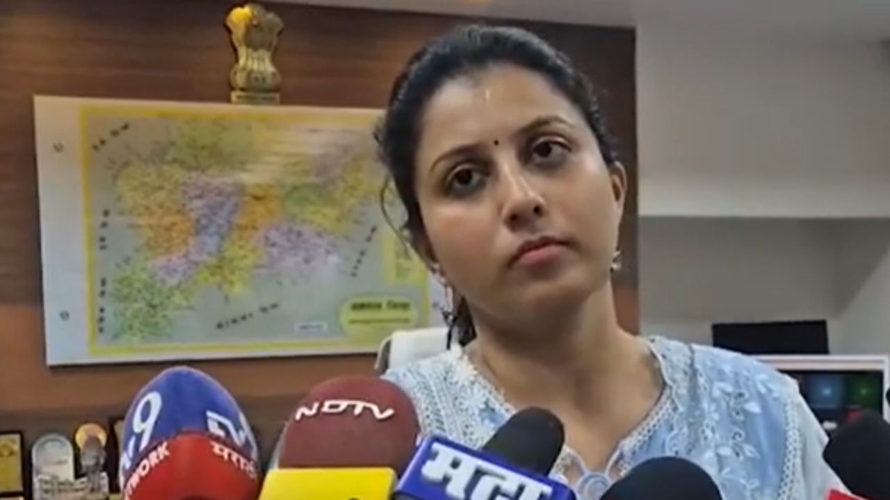 Jalgaon News : रावेर कॉपी प्रकरण: दोन तासांत ‘त्या’ ११ विद्यार्थ्यांची सुटका कशी झाली?