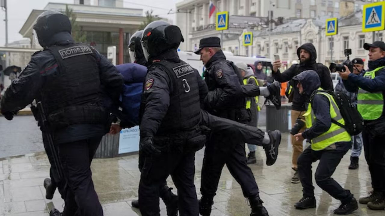 रशियातील मेडिकल कॉलेजच्या हॉस्टेलमध्ये भयावह हल्ला; भारतीय विद्यार्थ्यांवर वार, आरोपी अटकेत