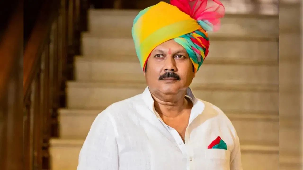 Udayanraje Bhosle : “आमच्यावर प्रेम करणा-या कोणत्याही व्यक्तीने..! खासदार उदयनराजे भोसले यांचा वाढदिवस न साजरा करण्याचा निर्णय