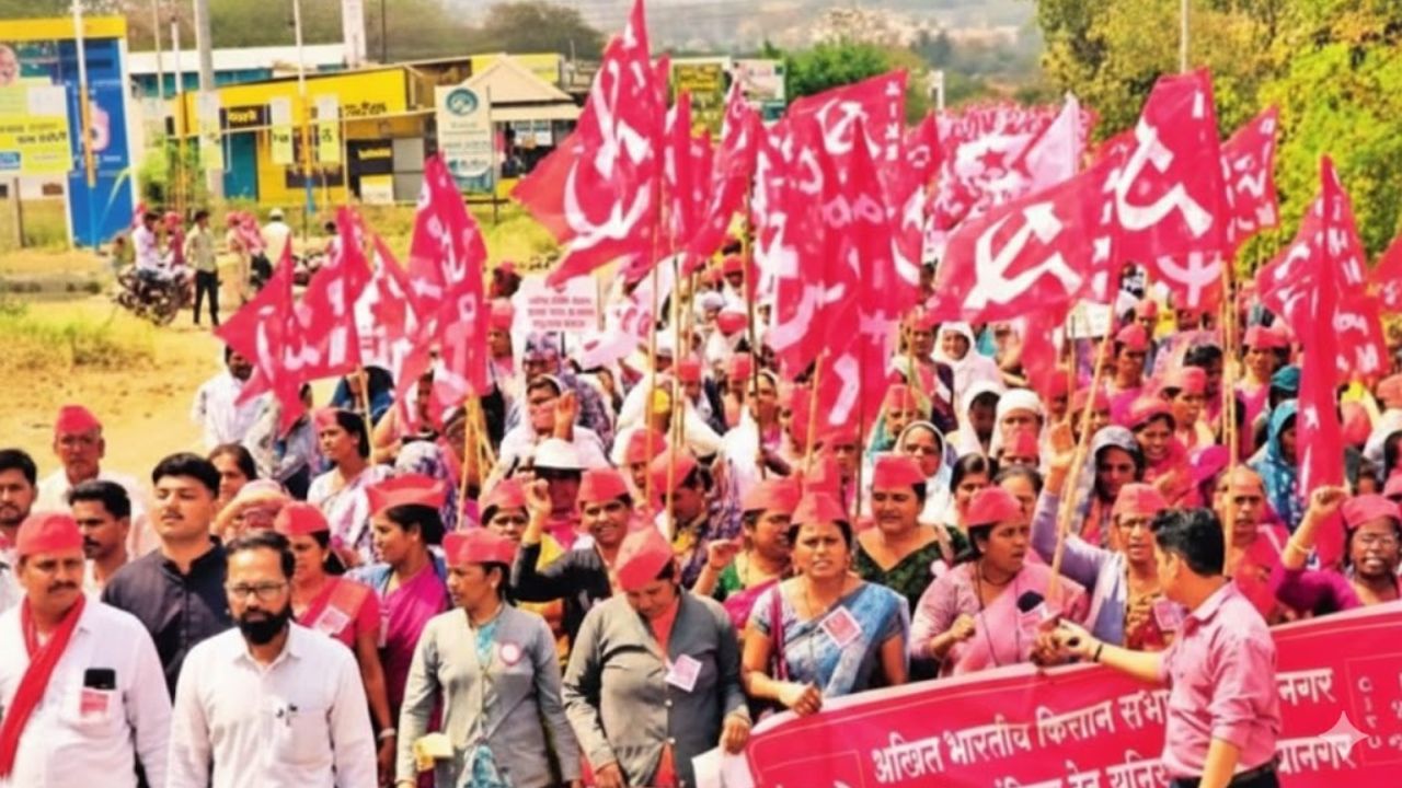 Ahilyanagar News: शेतकरी-कामगारांच्या प्रश्नांसाठी अकोलेहून अहिल्यानगरकडे लाल वादळाची कूच; 148 किमी पायी मोर्चा