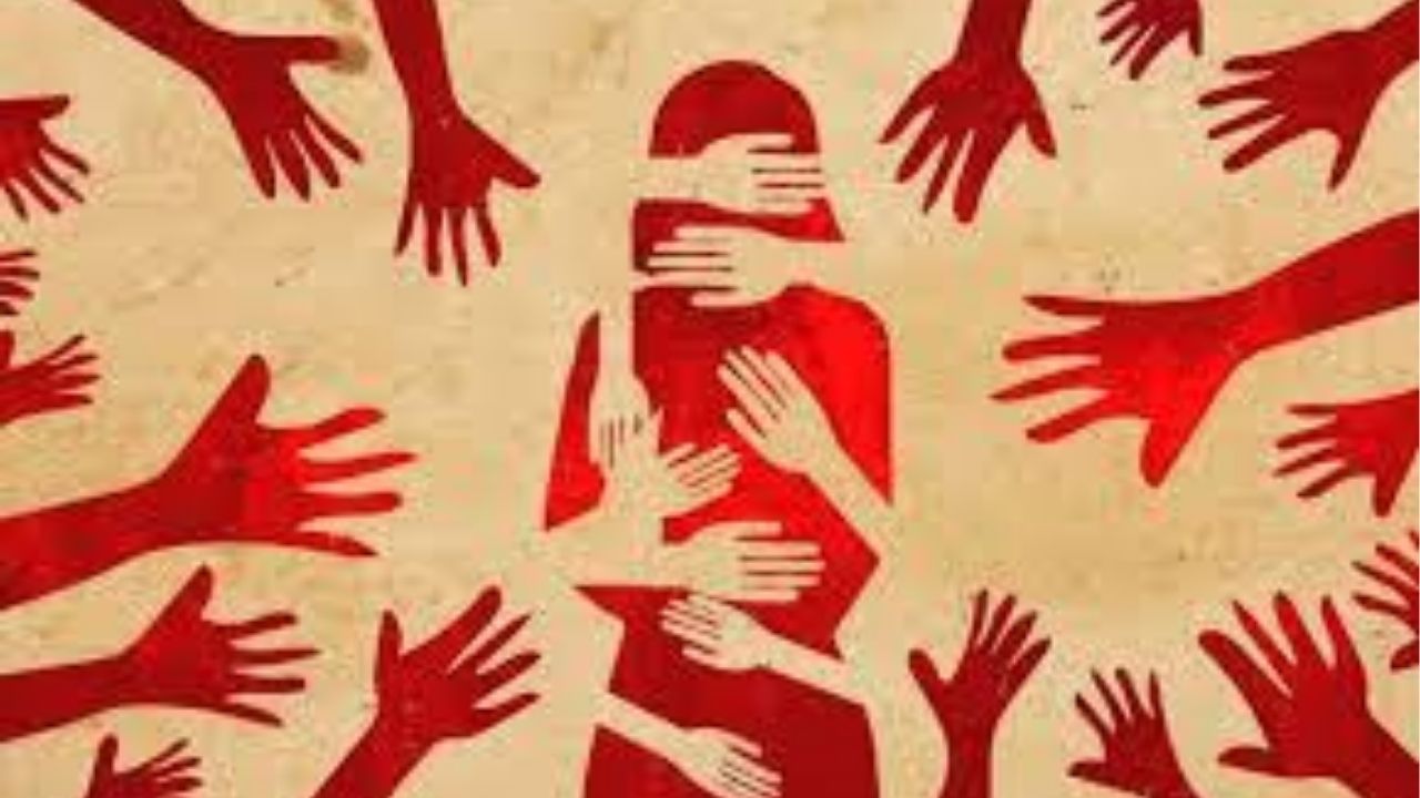 Kerala Crime: १४ वर्षीय मुलीसोबत बाप अन् चुलत भावासह मामाने केला अत्याचार; सलग चार वर्ष…