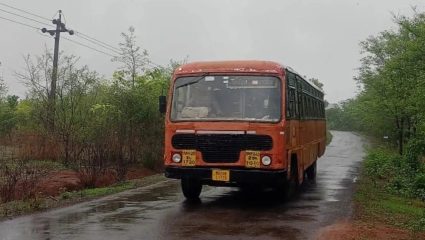 ‘लालपरी’ची चाके थांबणार? सरकारला २ दिवसांचा अल्टिमेटम; ST ‘बंद’चा दिला इशारा