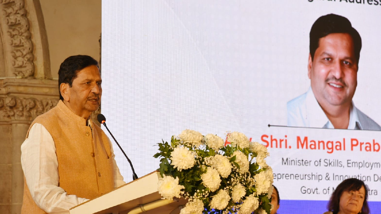 उद्योगांना लाभदायक ठरणारी पहिली AI Living Lab महाराष्ट्रात; मंगल प्रभात लोढांच्या हस्ते शुभारंभ