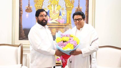 Maharashtra Politics: राजकारणात भूकंप होणार? राज ठाकरे-एकनाथ शिंदेंच्या भेटीला, बंधू नाराज?