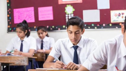 SSC Exam 2026: विद्यार्थ्यांची ‘परीक्षा’ सुरू; ‘कॉपीमुक्त अभियान’ अन् वैद्यकीय कारणास्तव अनुपस्थित…