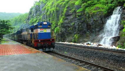 Ratnagiri News: रेल्वेतून पडून जखमी झालेल्या प्रवाशाचा मृत्यू