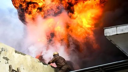 खळबळ अन् धावपळ! पुण्यातील ‘या’ भागात अग्नितांडव; १९ झोपड्या खाक अन्…; घटना काय?