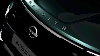 Triber आणि Ertiga झाले सावध! उद्या भारतात Nissan ची ‘ही’ MPV लाँच होणार, जाणून घ्या फीचर्स