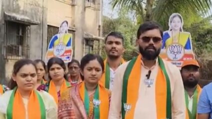 Raigad : माणगाव तर्फे वरेडी जि. प. गटात राधिका ठाकरेंची प्रचारात आघाडी