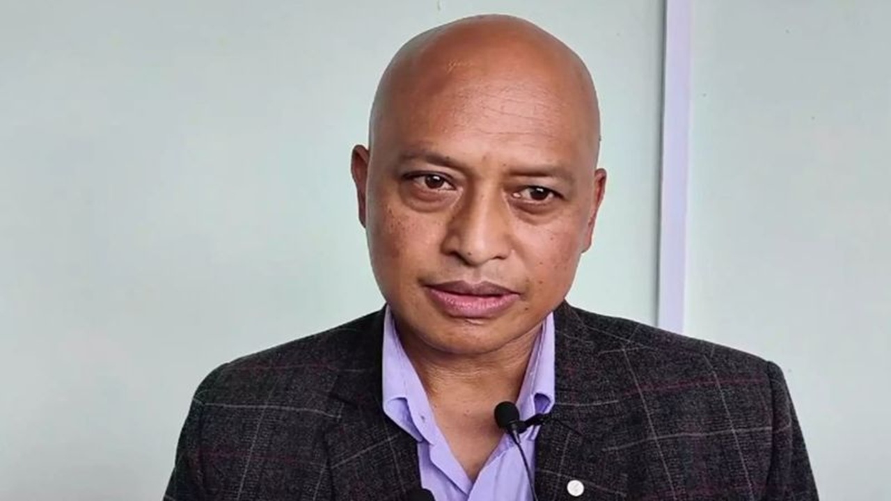 Shillong MP Death: फुटबॉल खेळताना लोकसभेतील खासदाराचे निधन, नेमकं काय घडलं?