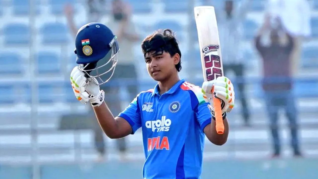  U19 World Cup Final : वैभव सूर्यवंशीला अटक करा! क्रिकेट मैदानावर हिंसाचार केल्याप्रकरणी कारवाईची मागणी; वाचा सविस्तर 