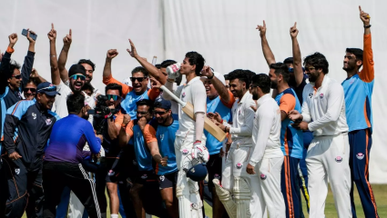 Ranji trophy 2026 : जम्मू-काश्मीरने घडवला इतिहास! 67 वर्षांनंतर अंतिम फेरीत मारली धडक; उपांत्य फेरीत बंगालला पाजले पाणी 