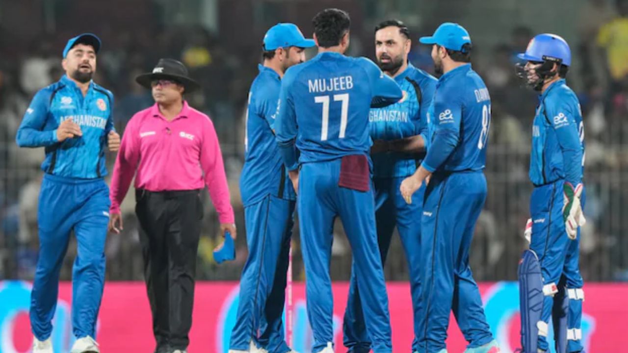 AFG vs CAN, T20 World Cup 2026 : अफगाणिस्ताने कॅनडाचा 82 धावांनी उडवला धुव्वा! नबीने लागवला विकेट्सचा चौकार 