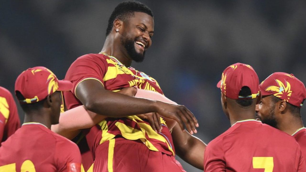 WI vs SCO, ICC T20 World Cup 2026 : W,W,W…शेफर्डच्या हॅट-ट्रिकसह पंजासमोर स्कॉटलंड धाराशाही! वेस्ट इंडिजचा ३५ धावांनी विजय 