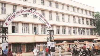 PUNE NEWS : दहा महिने अंथरुणाला खिळलेली १४ वर्षांची निलीमा; ससूनमध्ये उपचारांमुळे पुन्हा उभी राहिली