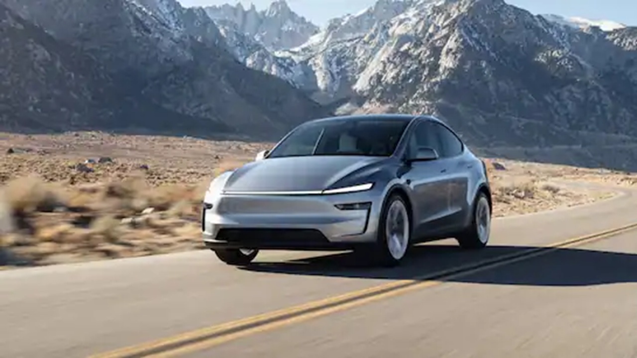 Tesla : ‘या’ वाहन उत्पादकांना मोठा धक्का! विक्रीत ८८% घट, जानेवारीमध्ये फक्त ८३ कारची विक्री