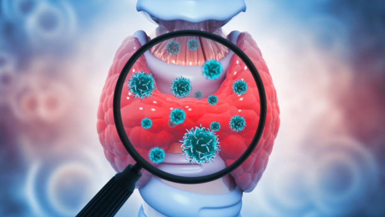 Thyroid झाल्यानंतर महिलांच्या शरीरात दिसून येतात ‘हे’ मोठे बदल, वेळीच धोका ओळखून करा योग्य उपचार